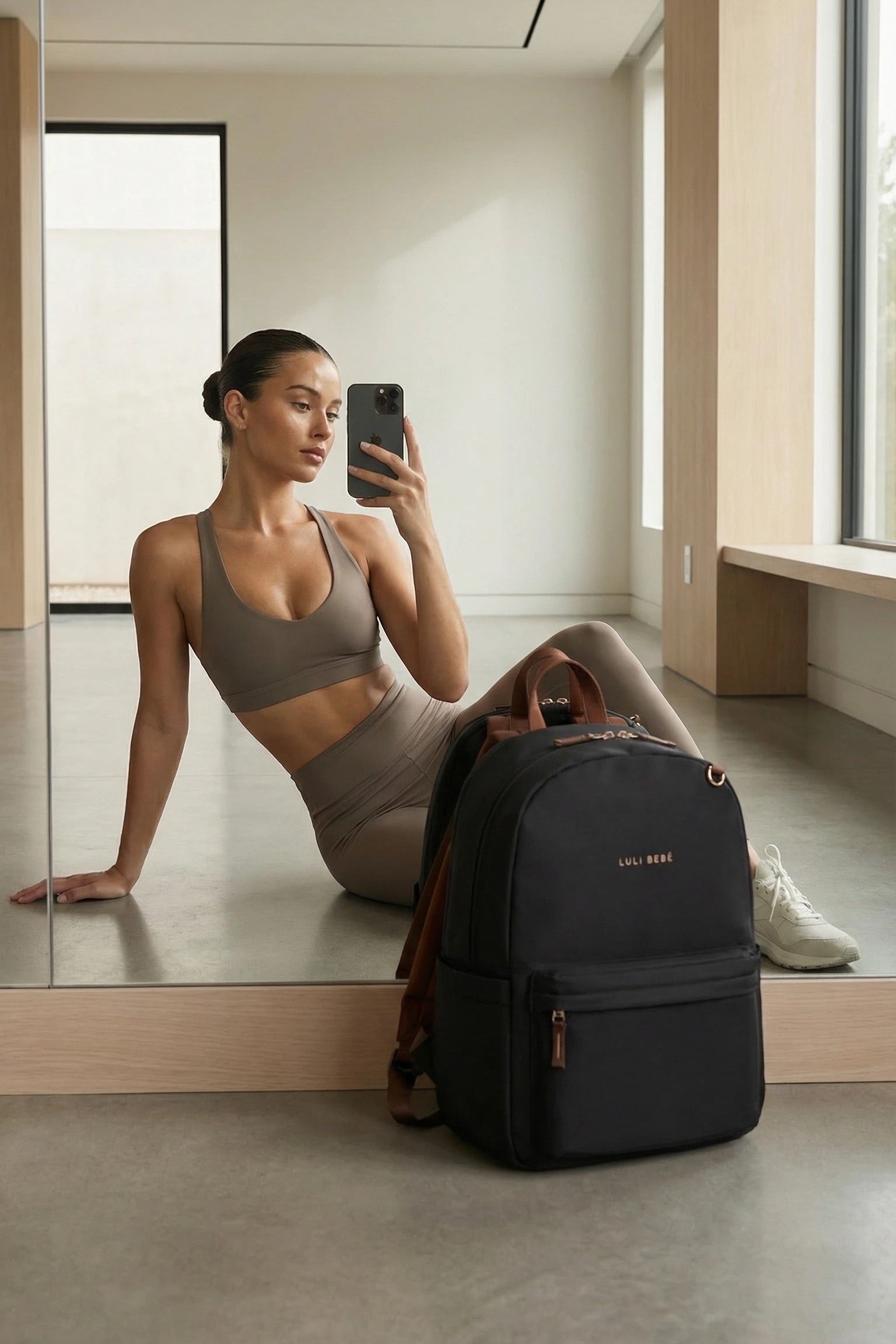 The Daily Backpack Black/Brown