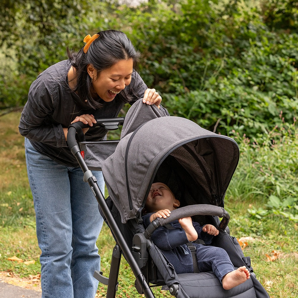 Quantum® 4 3-in-1 Travel System with LiteClik®30 R SafePlus® Infant Car Seat and Base