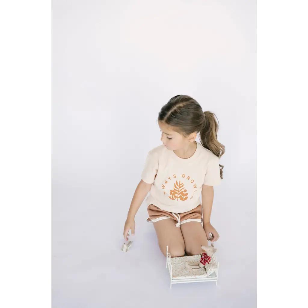 Always Growing Graphic T-Shirt - Peach