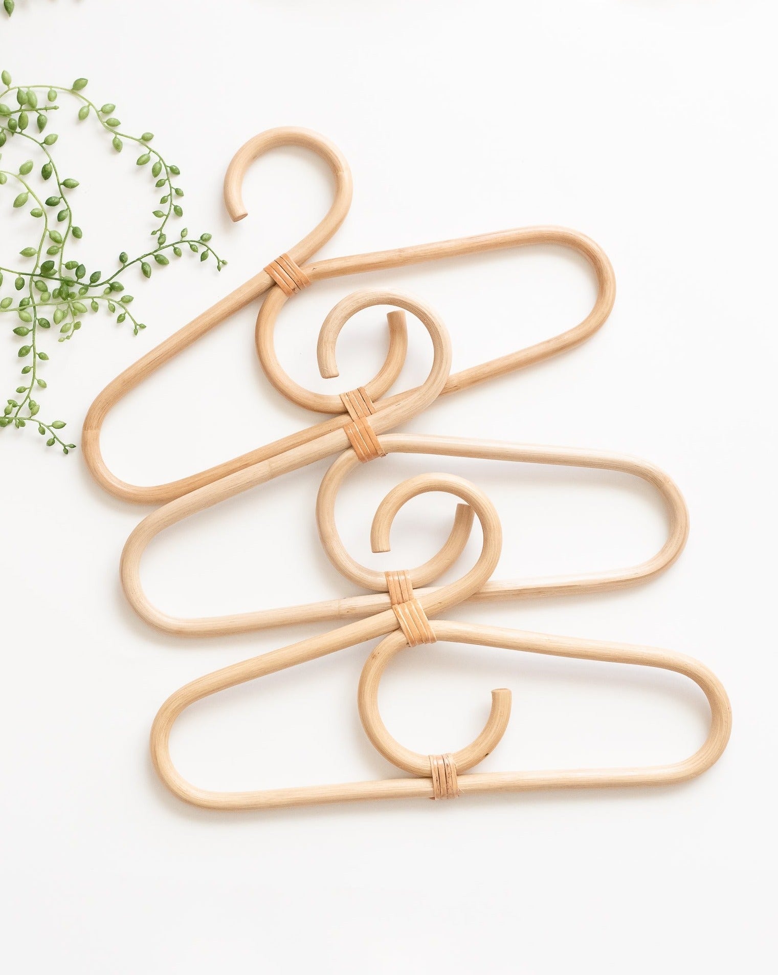 Rattan Childrens Hangers Organization Ellie & Becks Co. Set of 3  