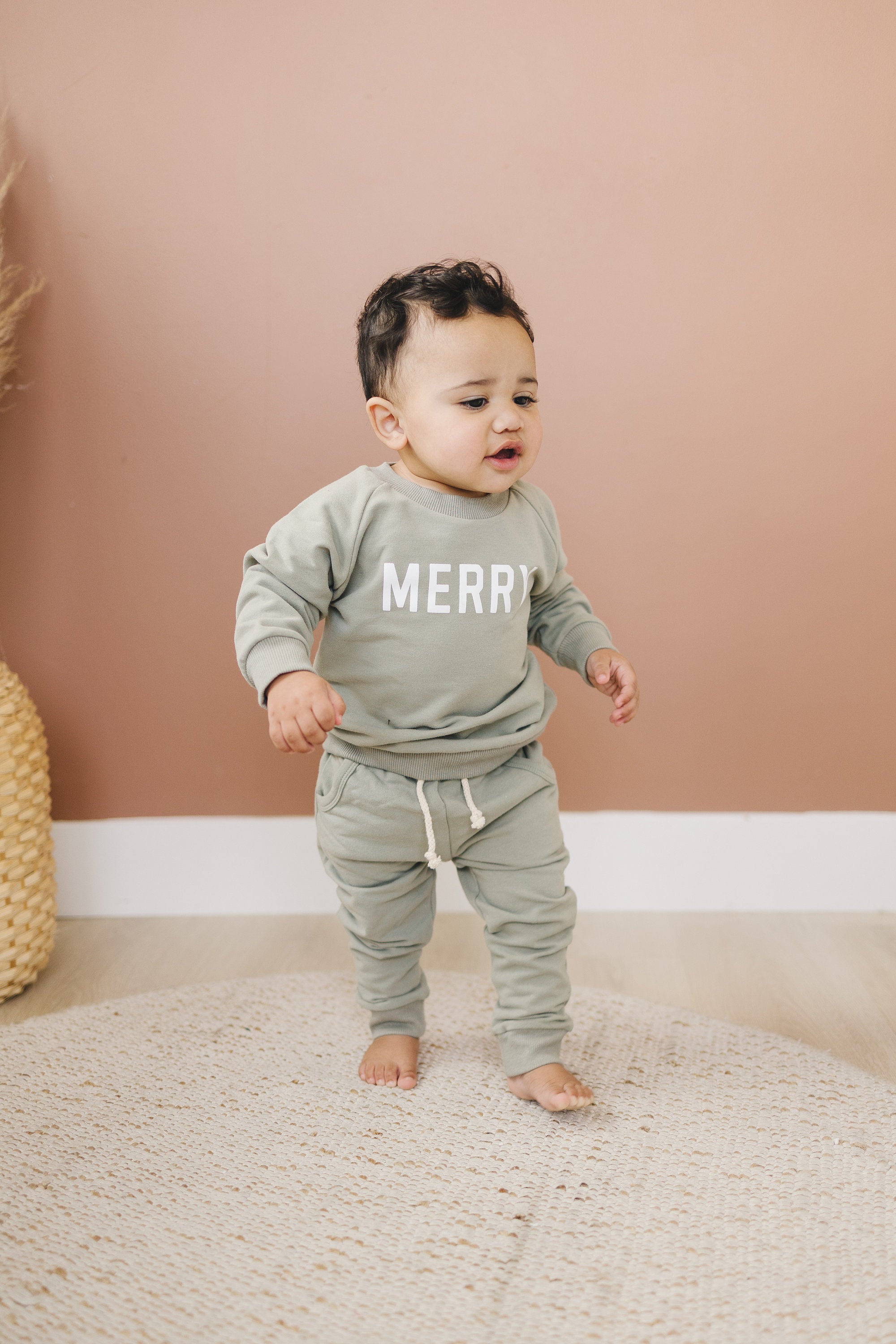 Merry Graphic Organic Cotton 2pc Jogger Set