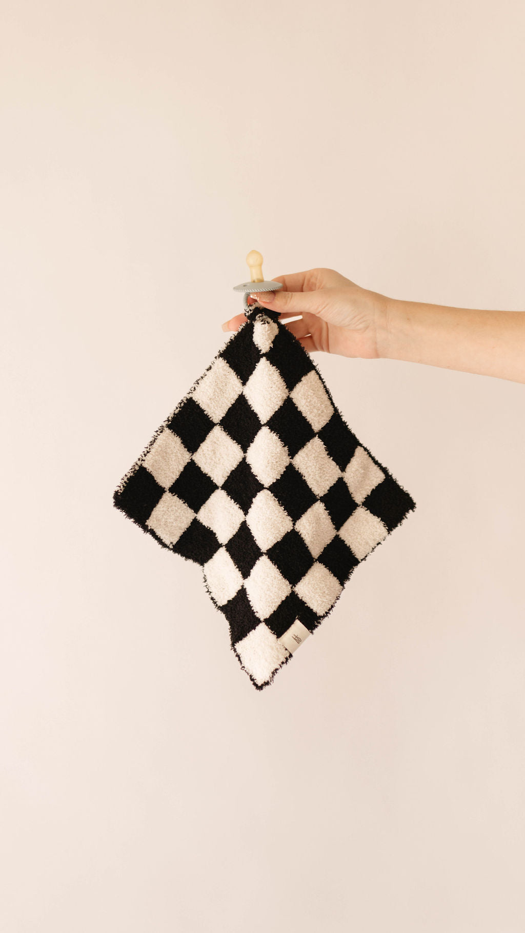 Lovey | Black & White Checkerboard