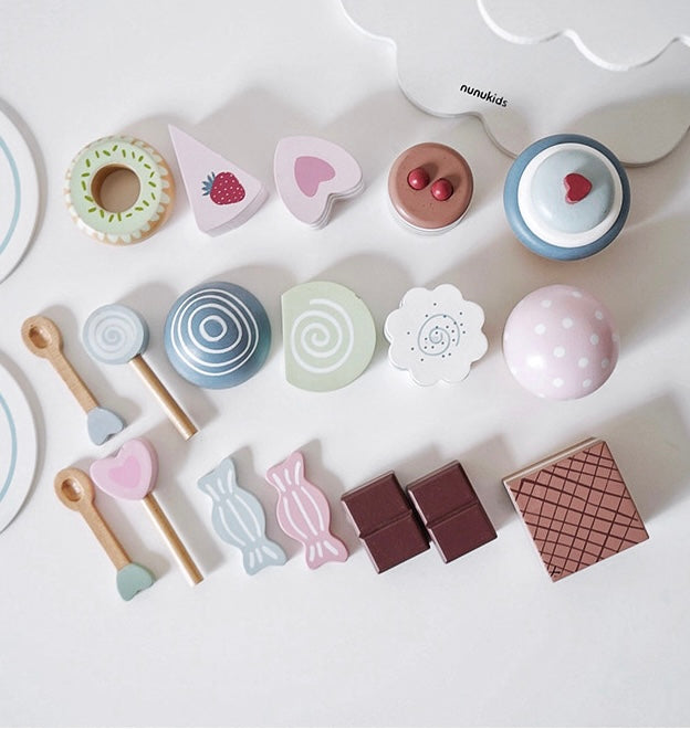 **Pre-order (Ships in 2-3 Weeks)**22-Piece Cake Pop Shop Wooden Pretend Dessert Bakery Play Set