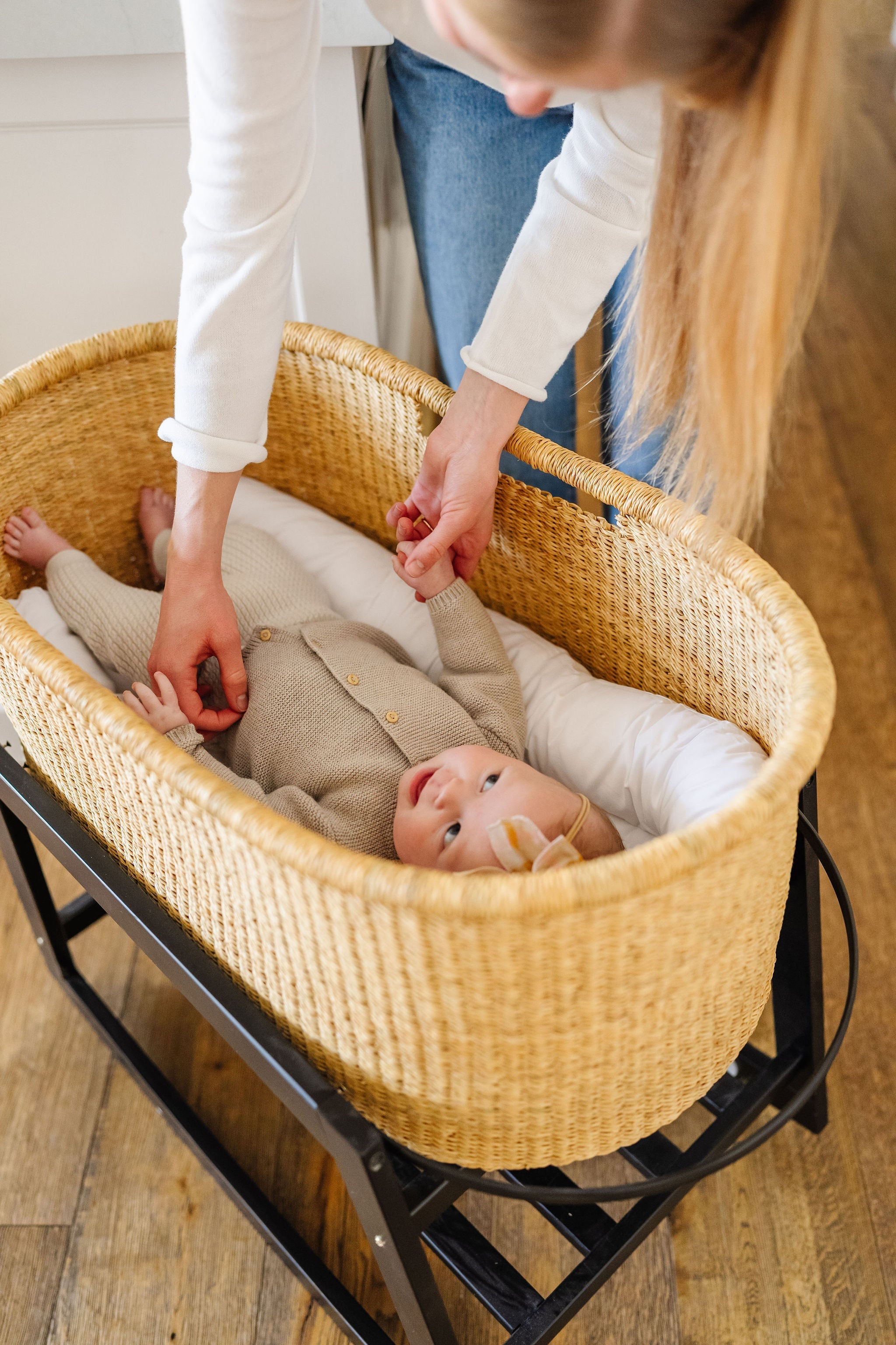 preorder * ships end of may * Inset Handle No Hood Moses Basket