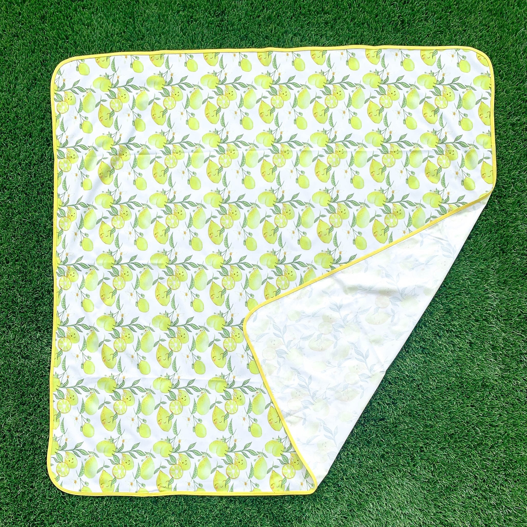 Fresh Lemon Splash Mat - A Waterproof Catch-All for Highchair Spills and More!  BapronBaby   