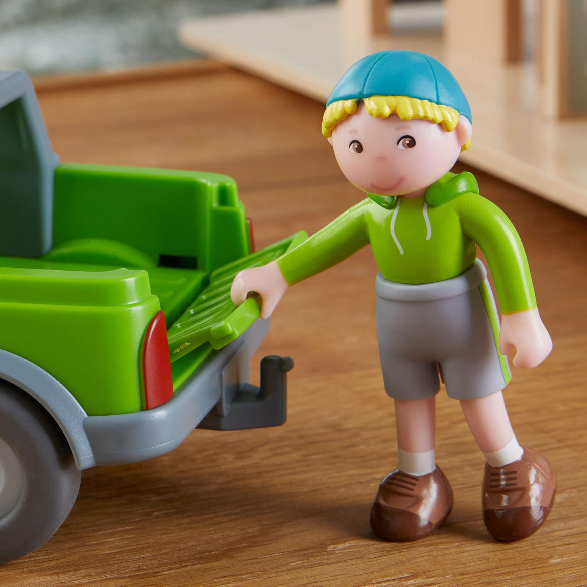 Little Friends Out and About Playset