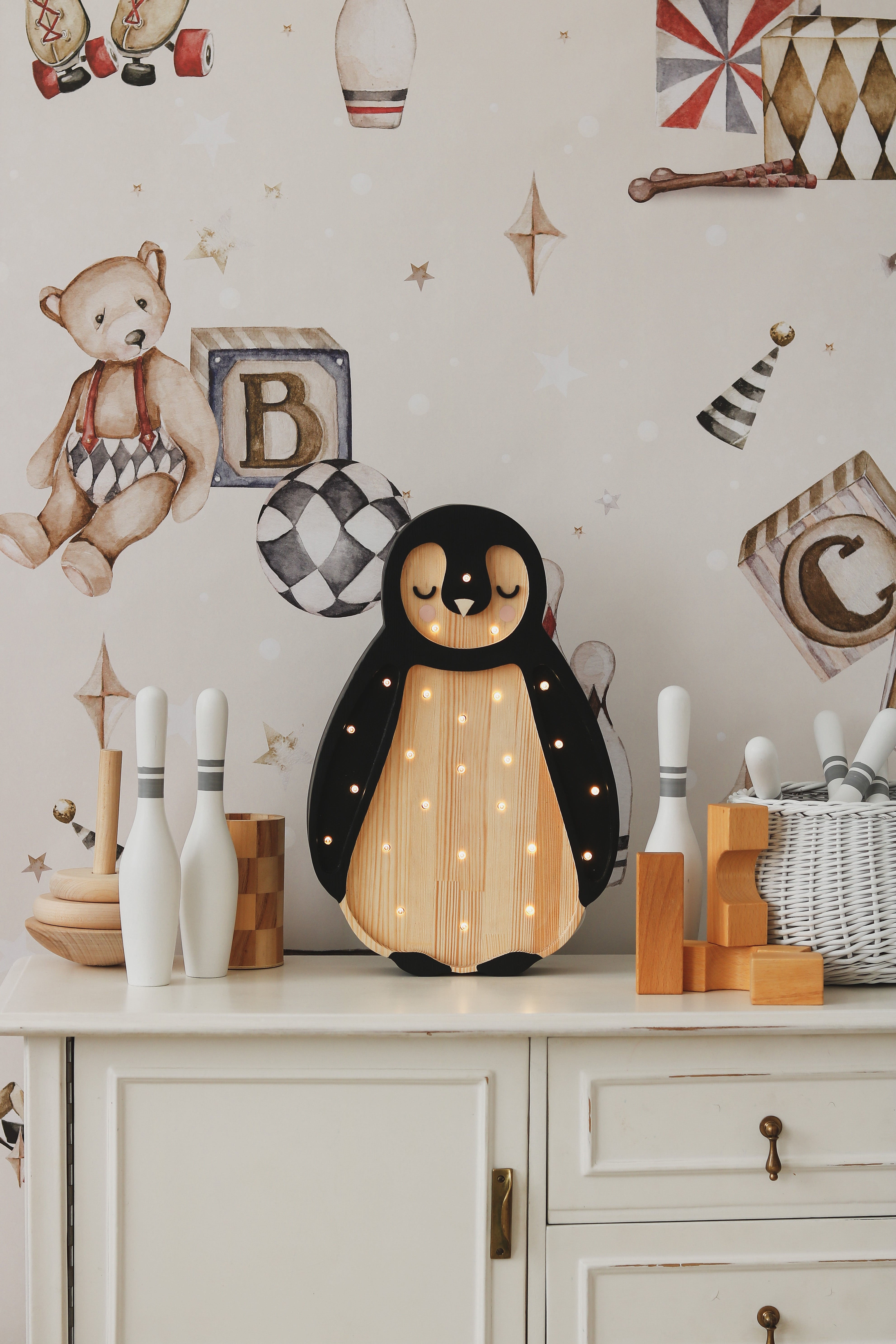 Little Lights Penguin Lamp