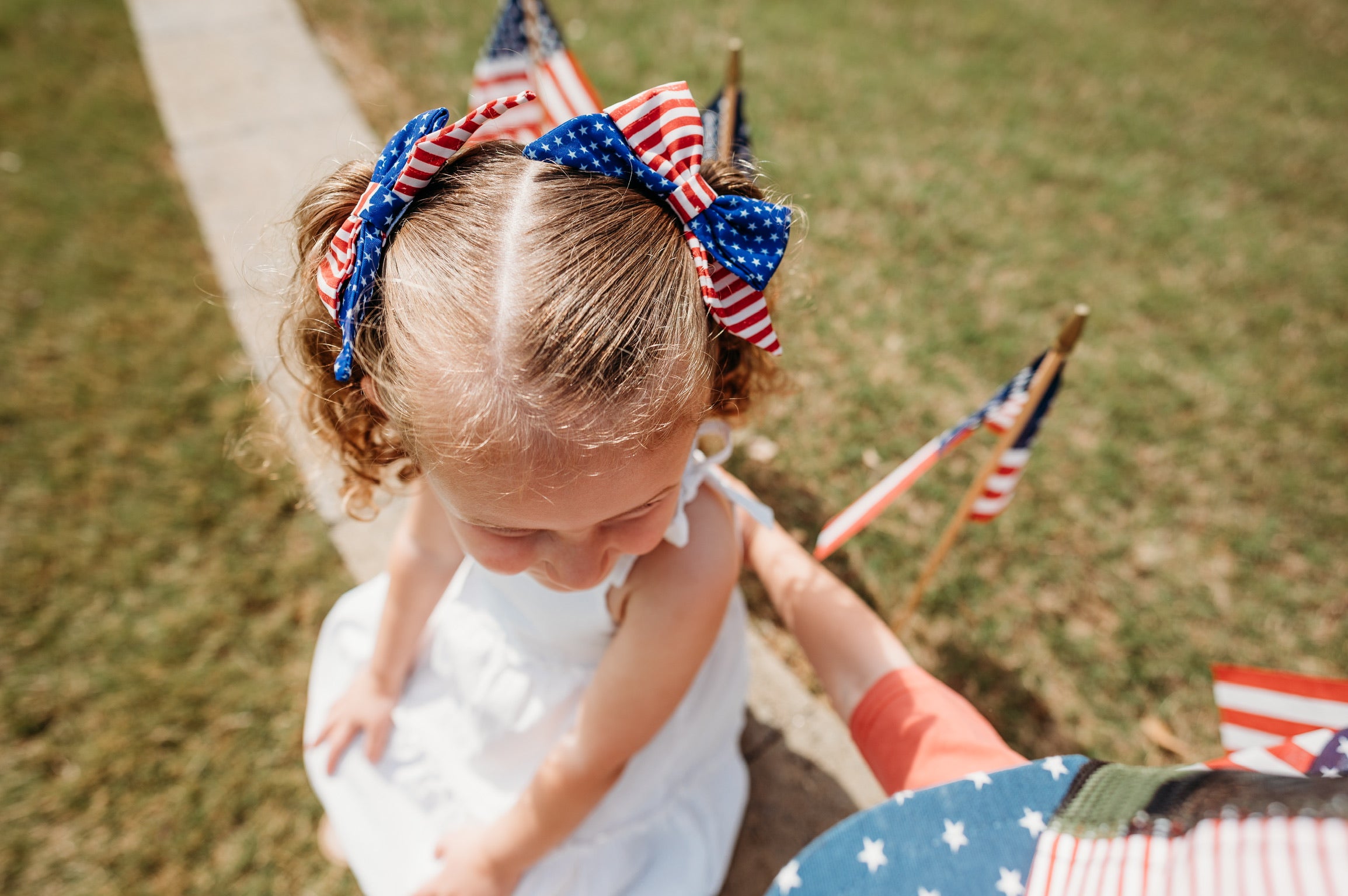 Patriotic Little Love Bug Bows