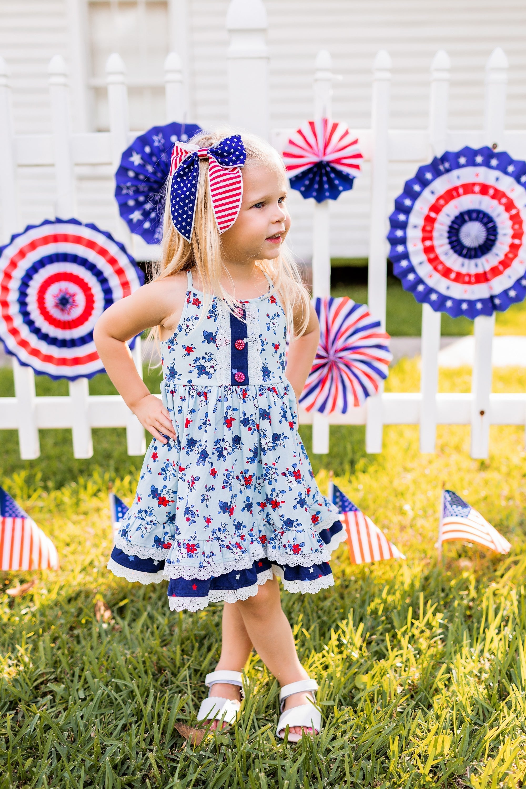 Patriotic Little Love Bug Bows