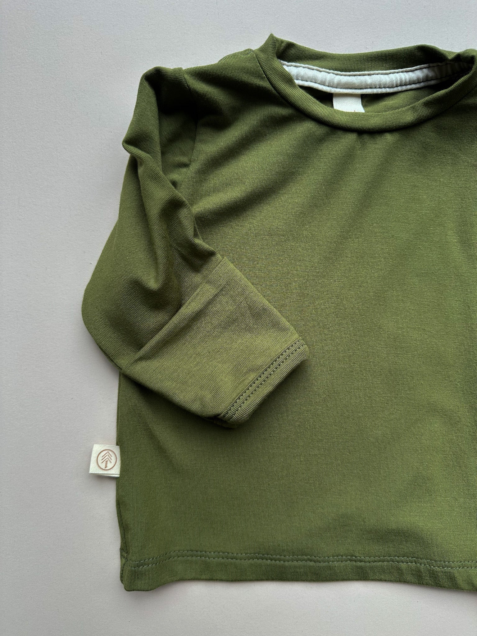 0/3m, 3/6m | Long Sleeve Crew Neck Tee with Mittens | Baby & Toddler | Luxury Bamboo | Olive