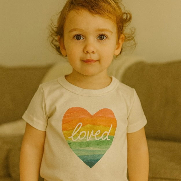 graphic tee | loved rainbow heart