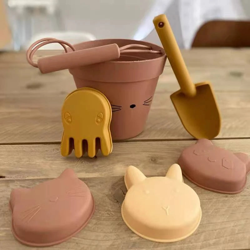 Silicone Beach Bucket Set Beach Buckets Little Wonder & Co   