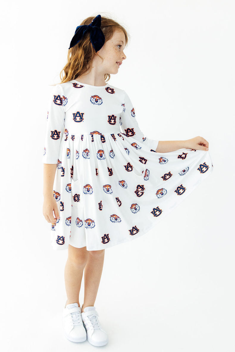 Auburn White Aubie 3/4 Sleeve Pocket Twirl Dress
