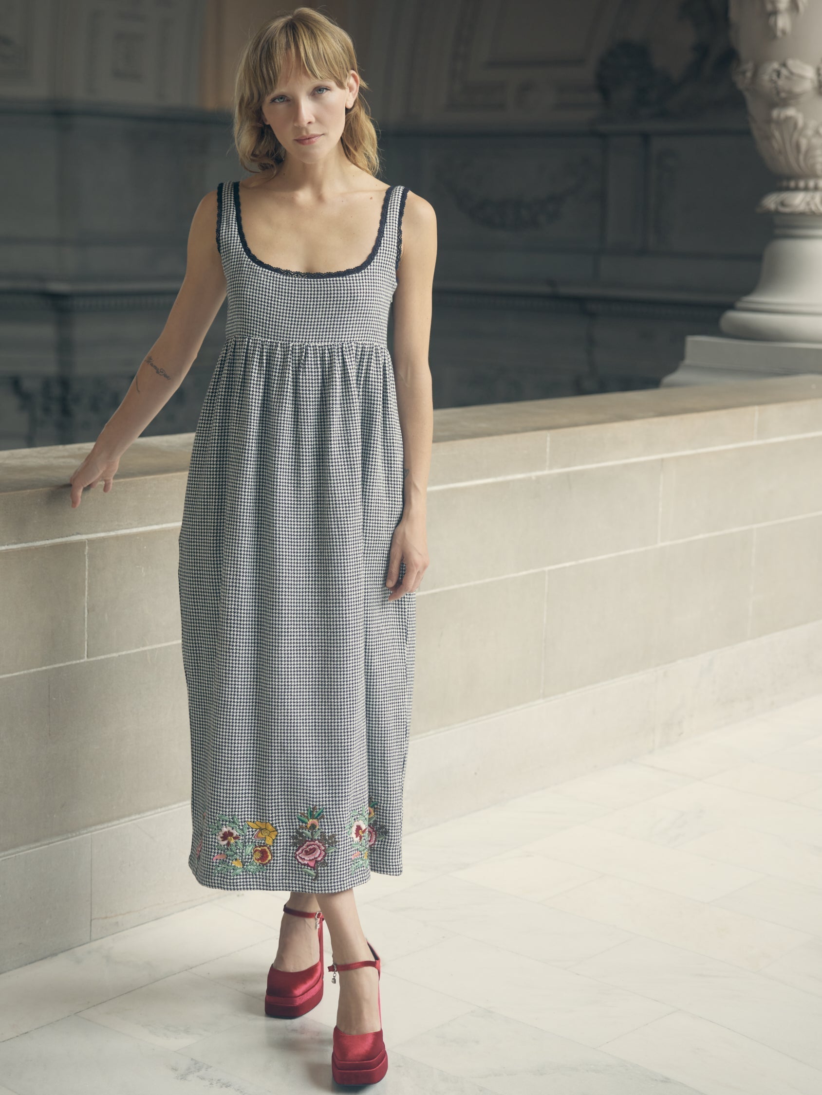 Emily Embroidered Midi Dress - Sable/Ivory Houndstooth