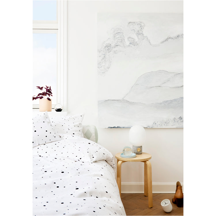 Dot Bedding - Xtra Length - White / Black