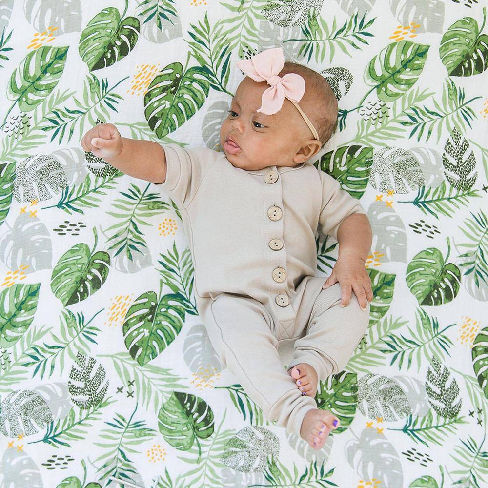 Rainforest Classic Muslin Crib Sheet Crib Sheet Bebe au Lait   