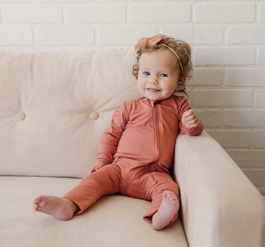 Burnt Orange Ribbed Bow