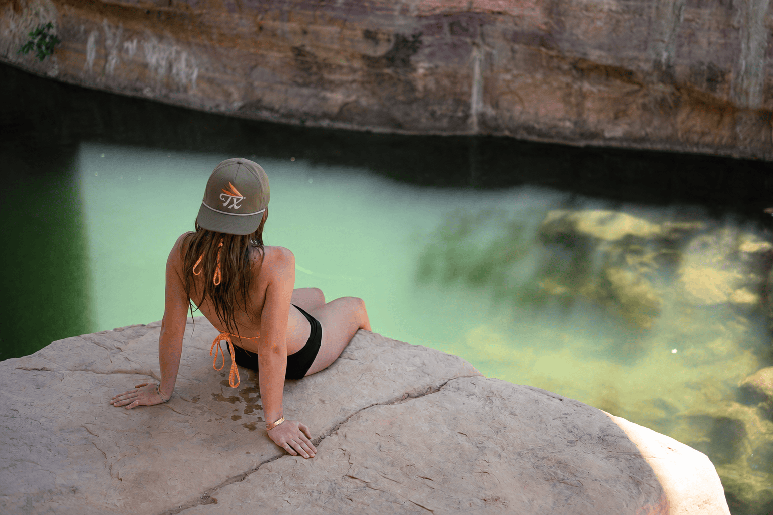 Texas Fly Snapback Hat | Olive