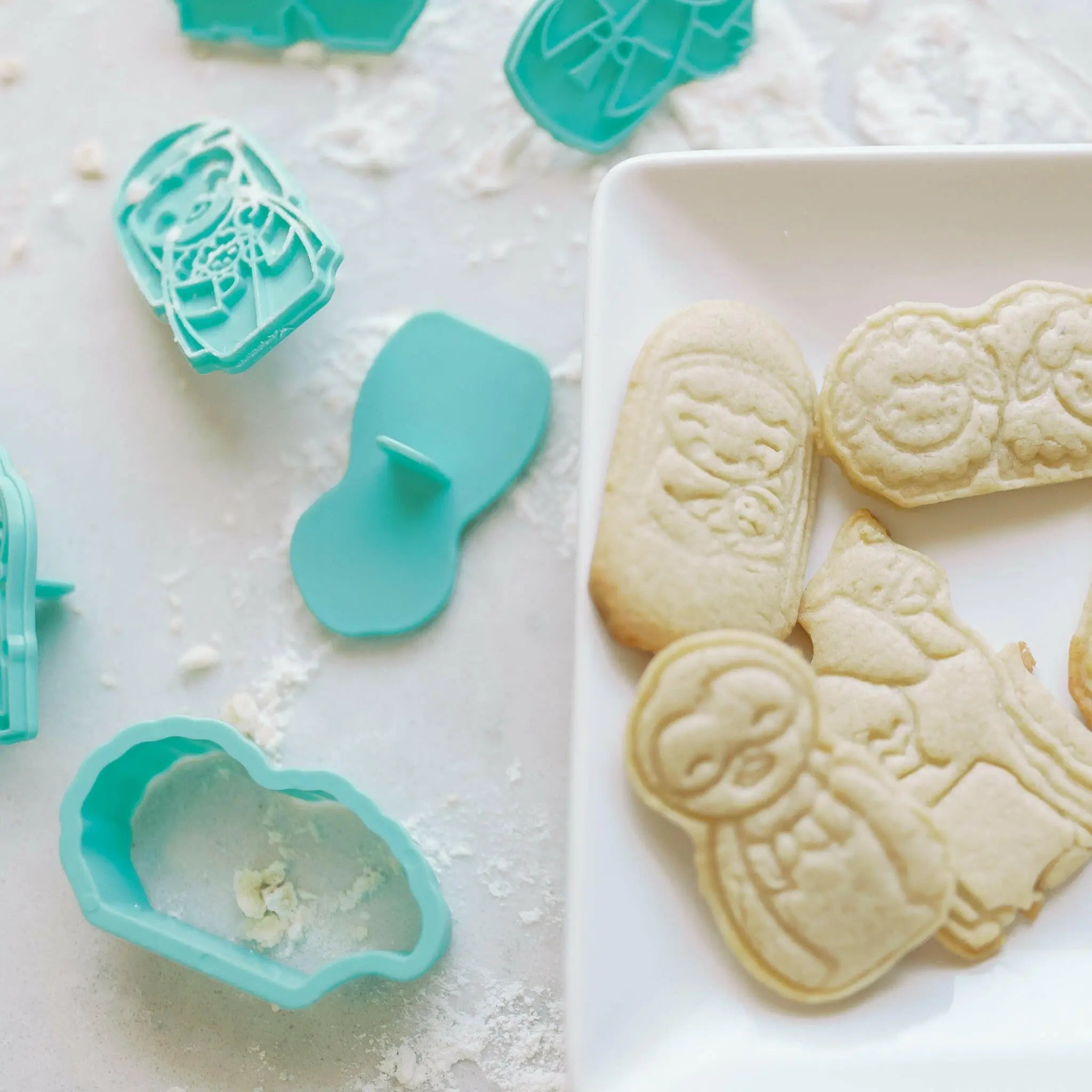 Nativity Cookie Cutters & Stamps Set
