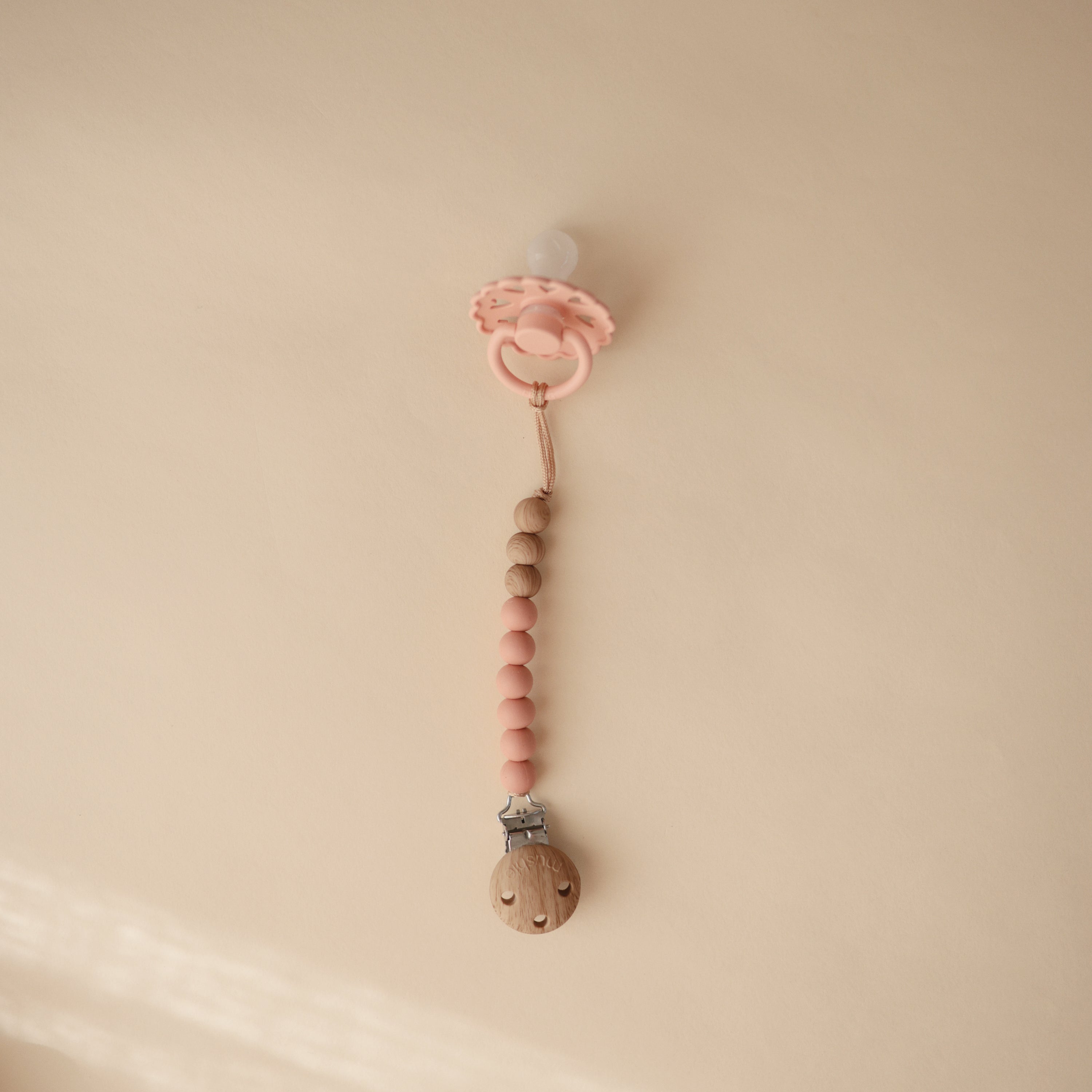 Silicone Pacifier Clip | Eva Pacifier Clip Mushie   