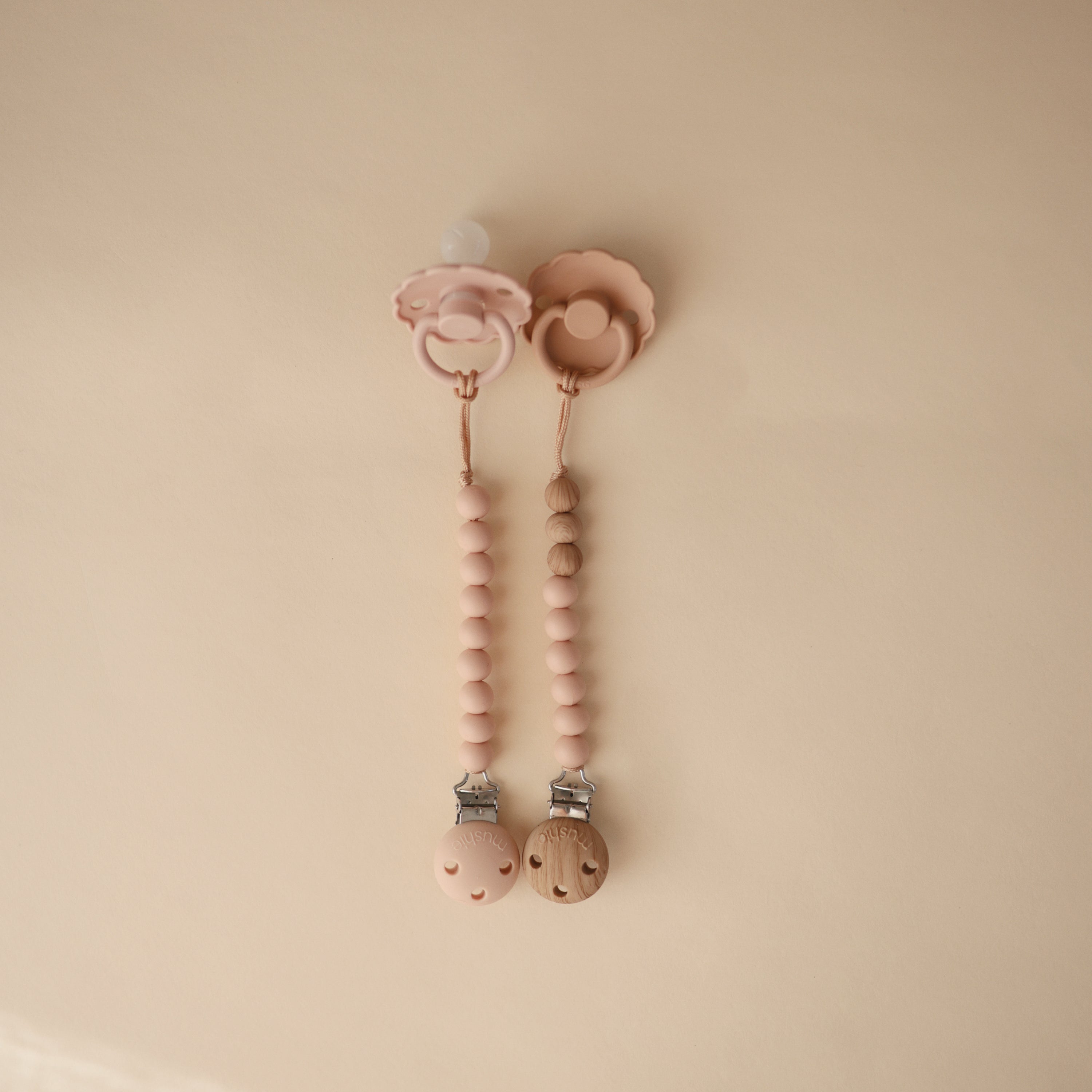 Silicone Pacifier Clip | Eva Pacifier Clip Mushie   