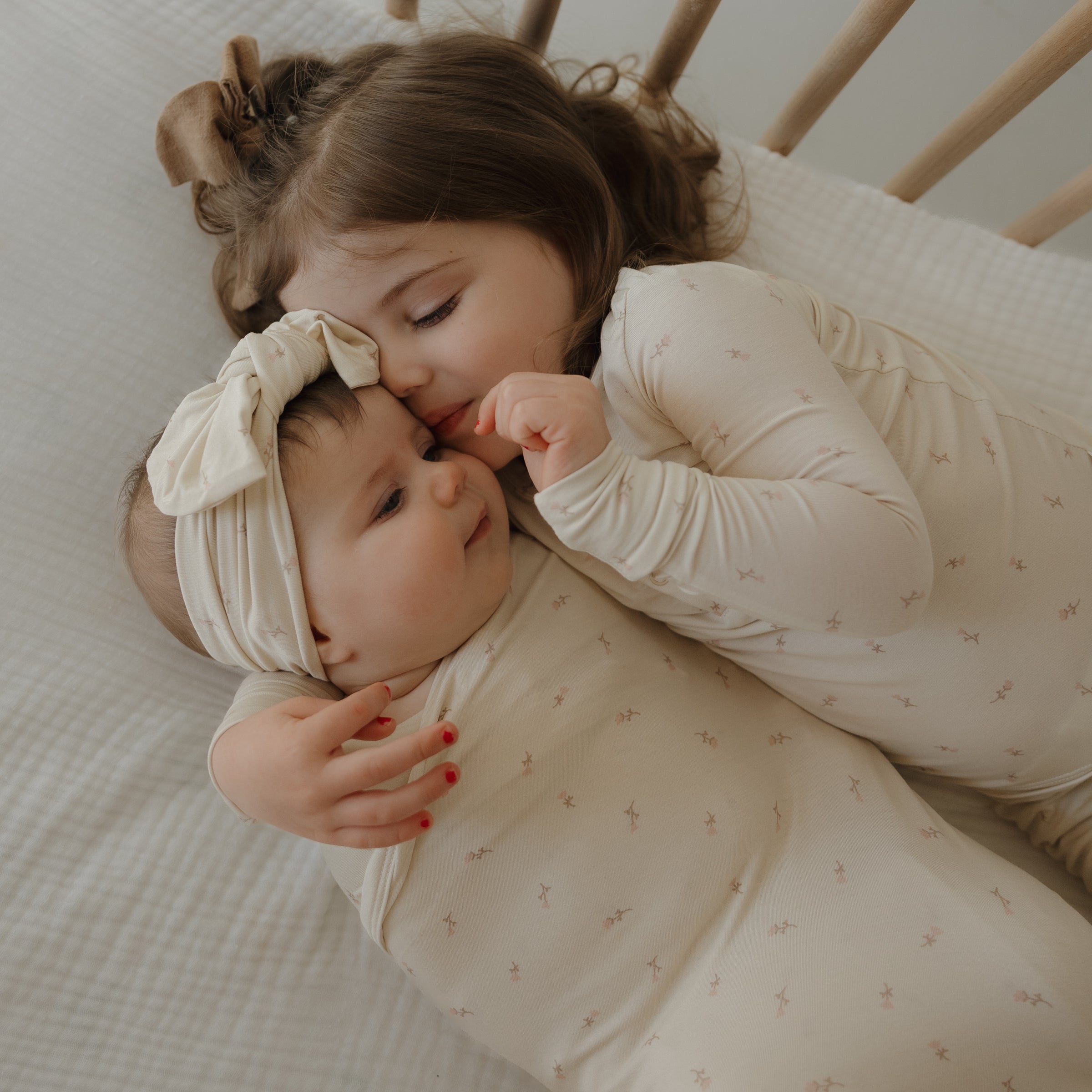 Bamboo Swaddle | Lucy