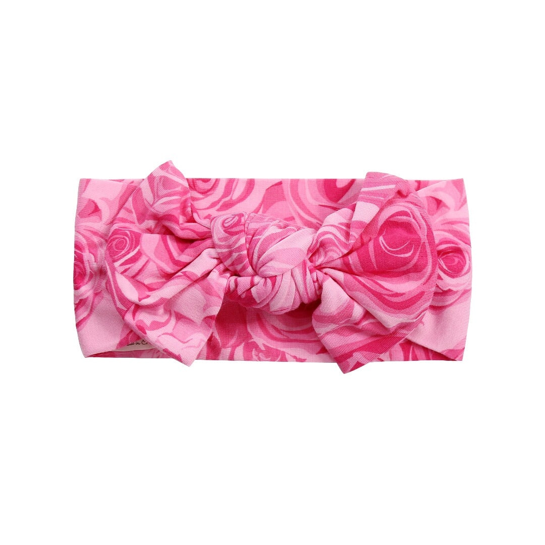 This Must Be Love Knotted Bow