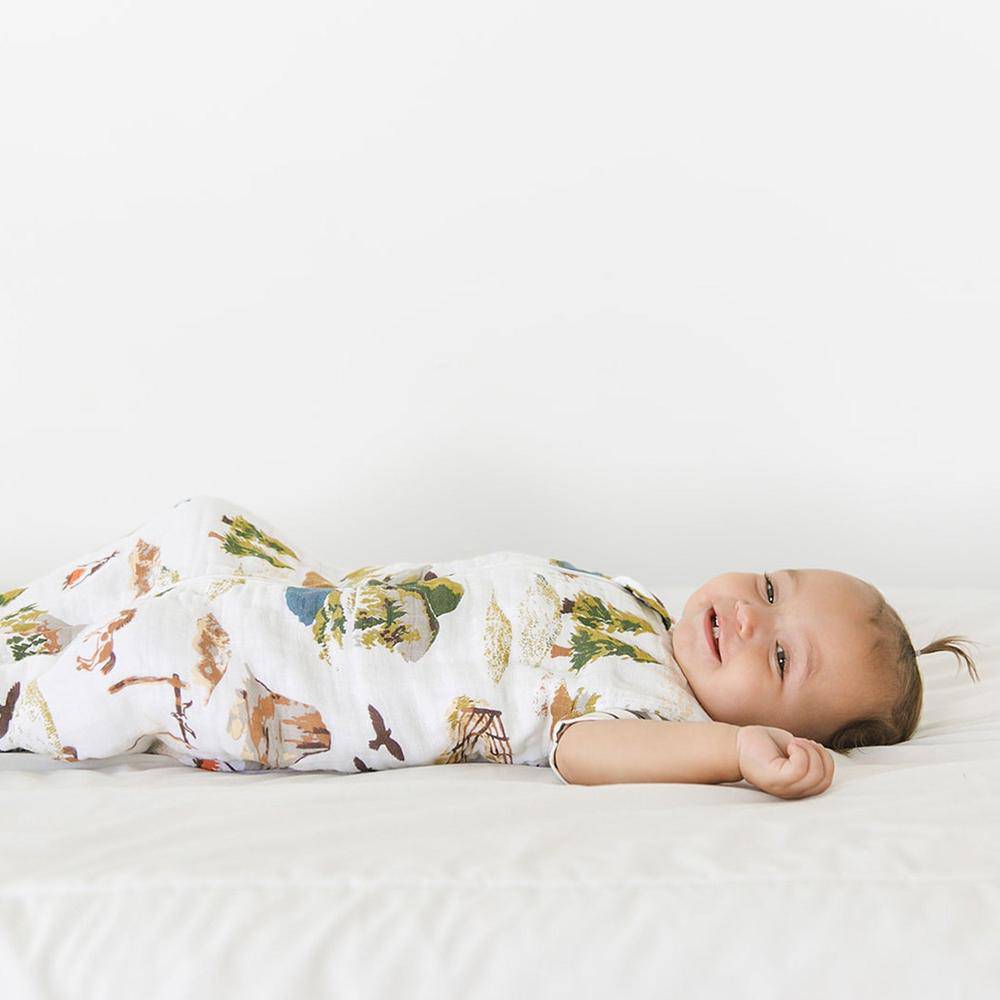 Wyoming Classic Muslin Bedtime Sleeper Bedtime Sleeper Bebe au Lait   