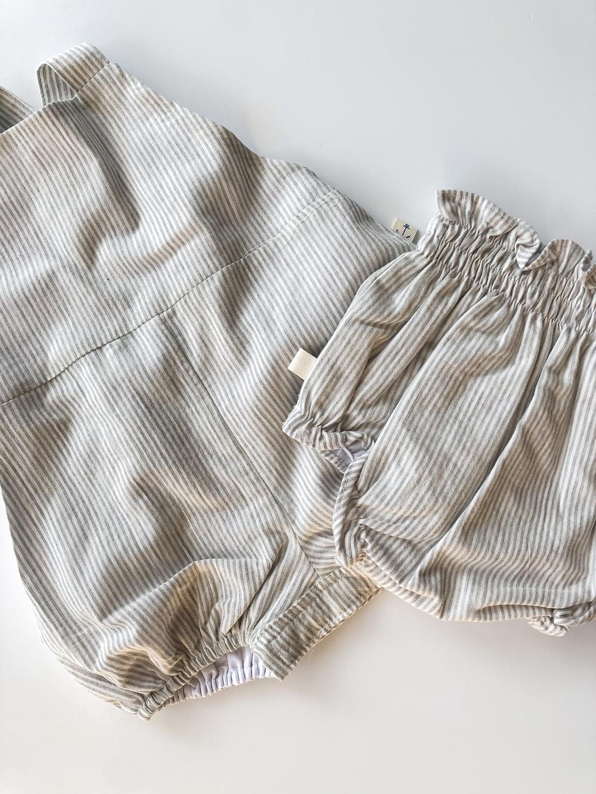 Bloomies - Gray Stripe