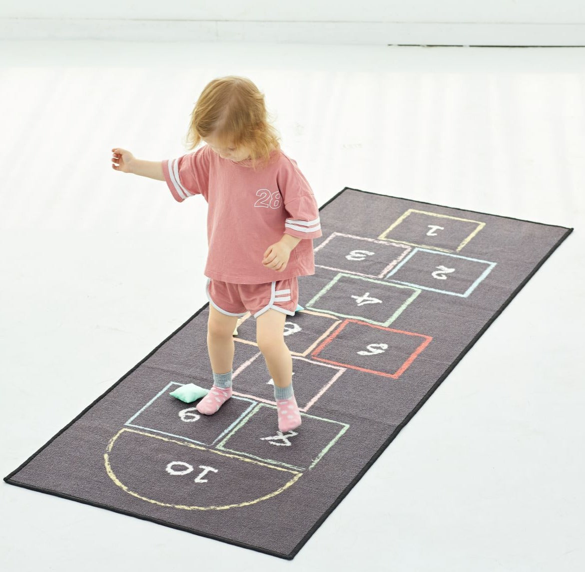 Hip Hopscotch Play Mat Games Wonder & Wise   