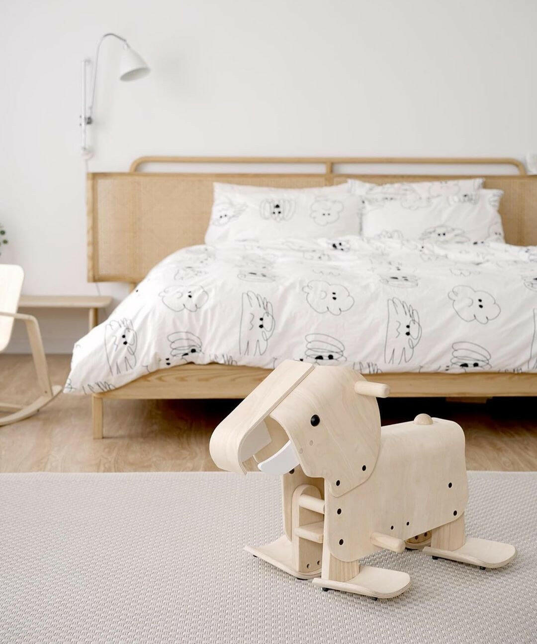 Walking Elephant Kids Toys PlanToys   
