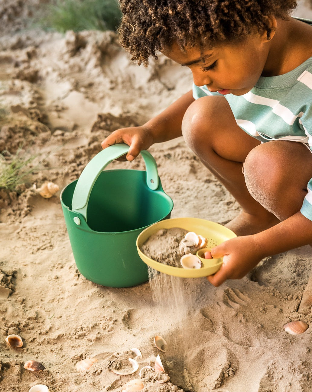 Bucki - Cherry & Mellow Yellow Beach & Sand Toys Quut   