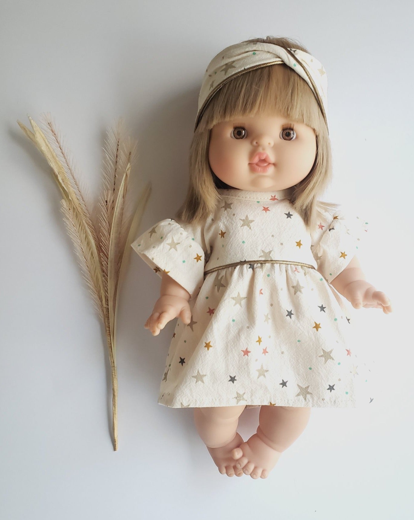 Stars organic cotton Daisy dress, Gold piping and headband Doll Clothing Minikane   