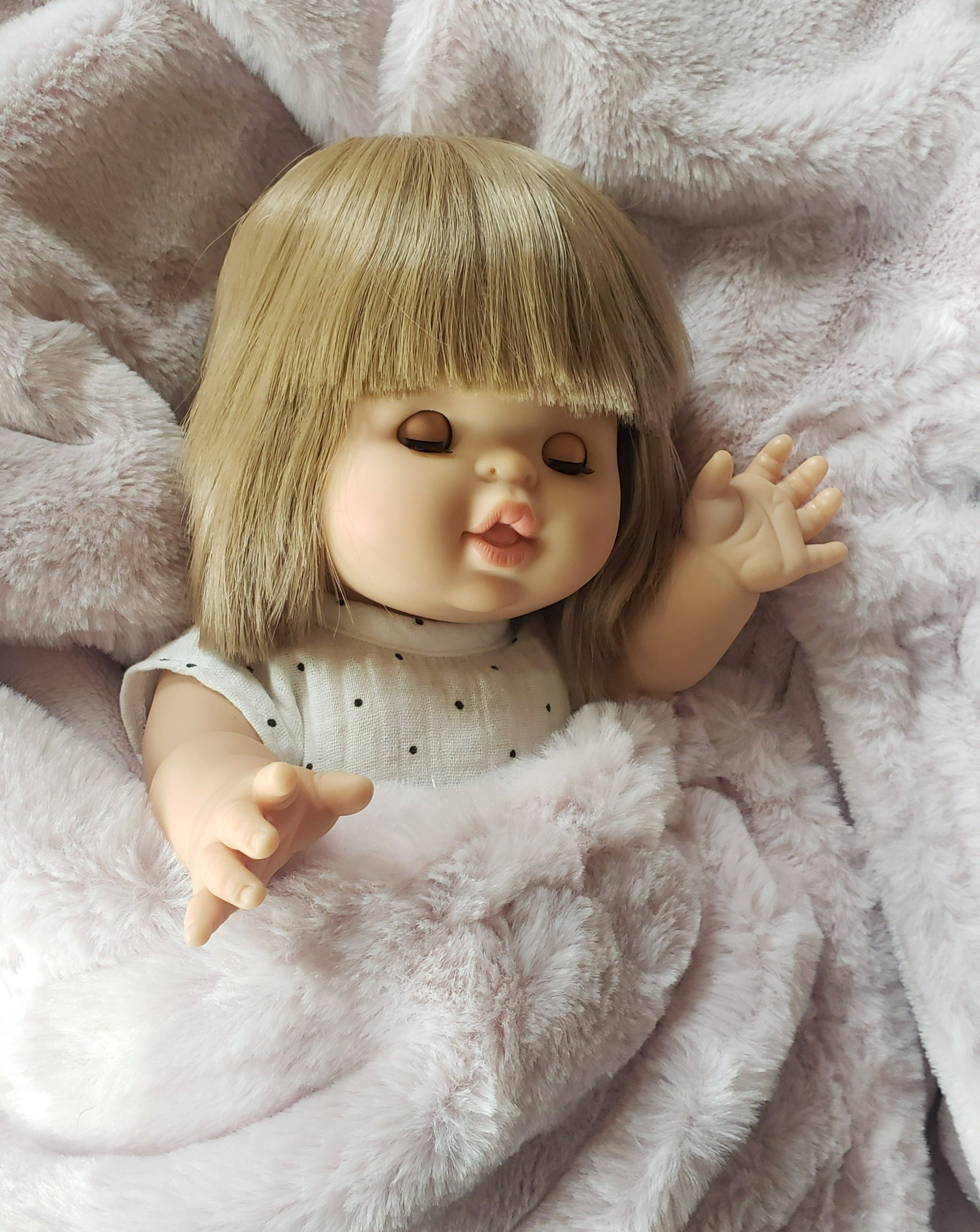 Minikane Sleepy Zoe Baby Doll Dolls Minikane   