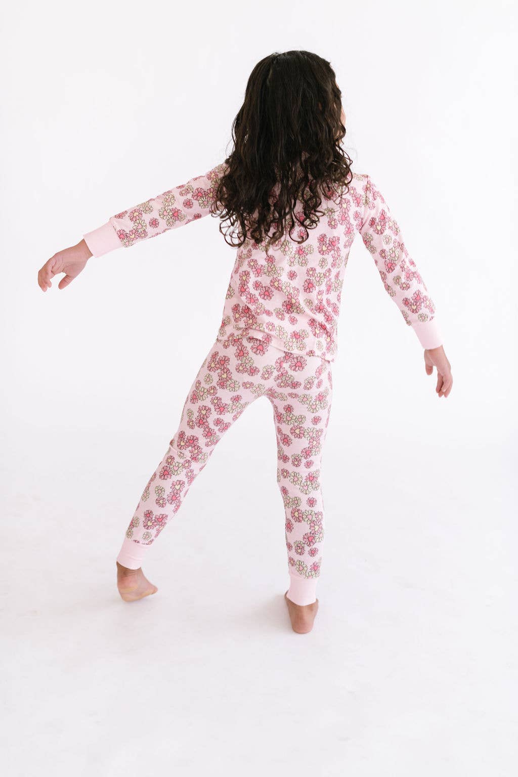 2 Piece Pajama Set in Wild Daisy Heart  Ollie Jay   