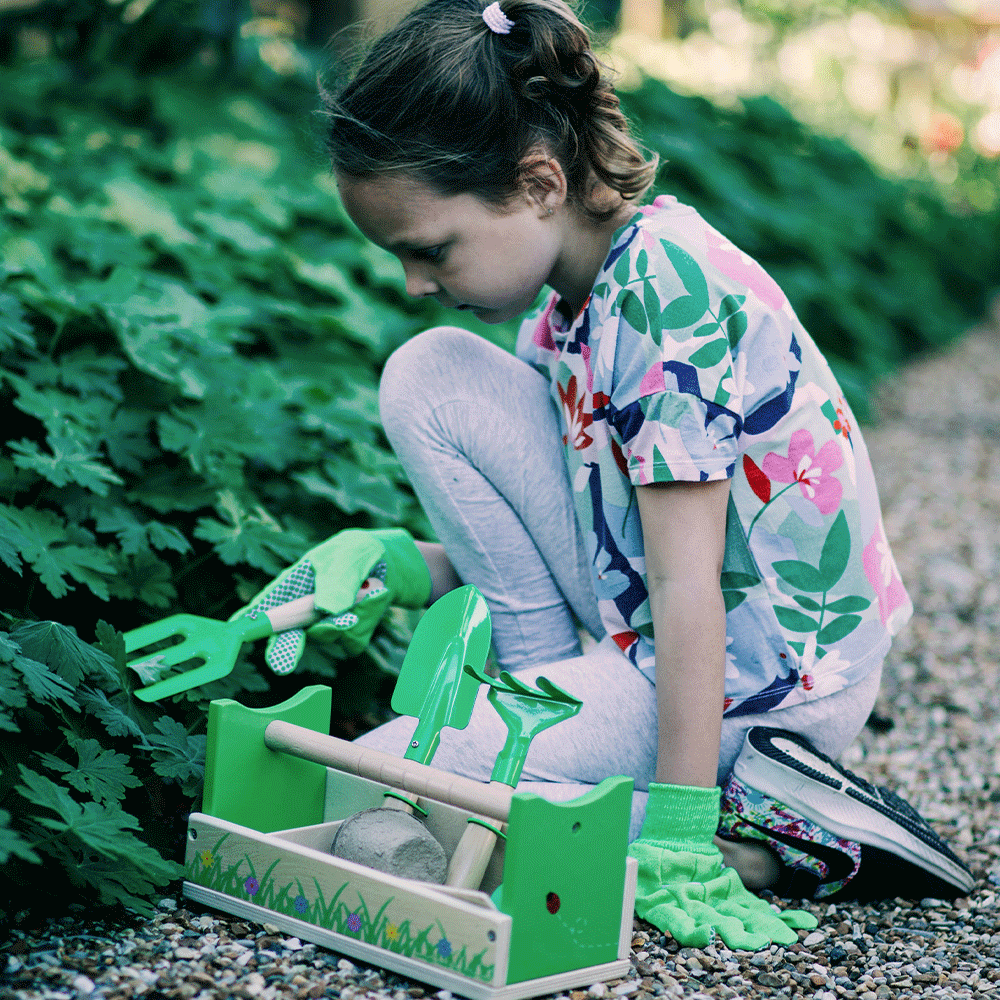 Gardening Caddy by Bigjigs Toys US  Bigjigs Toys US   