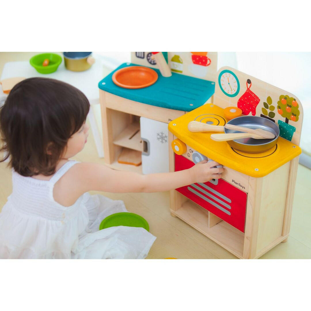Kitchen Set - Classic  PlanToys   