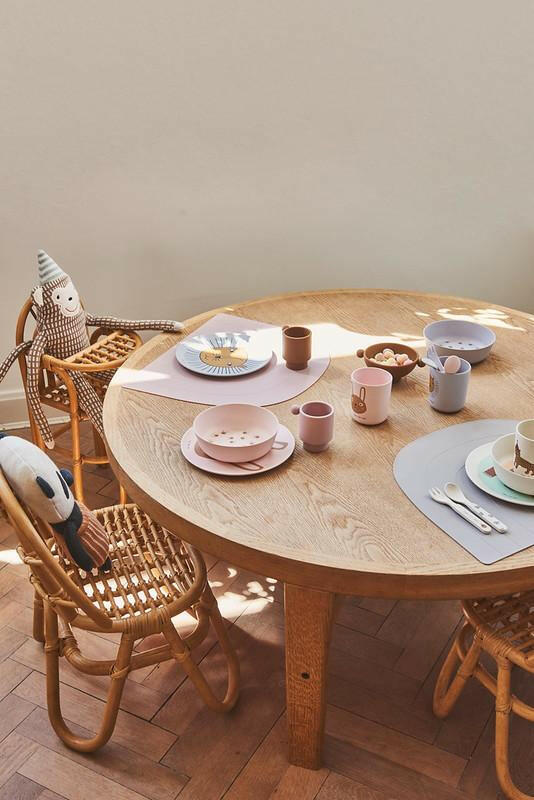 Rainbow Placemat - Rose Feeding OYOY   