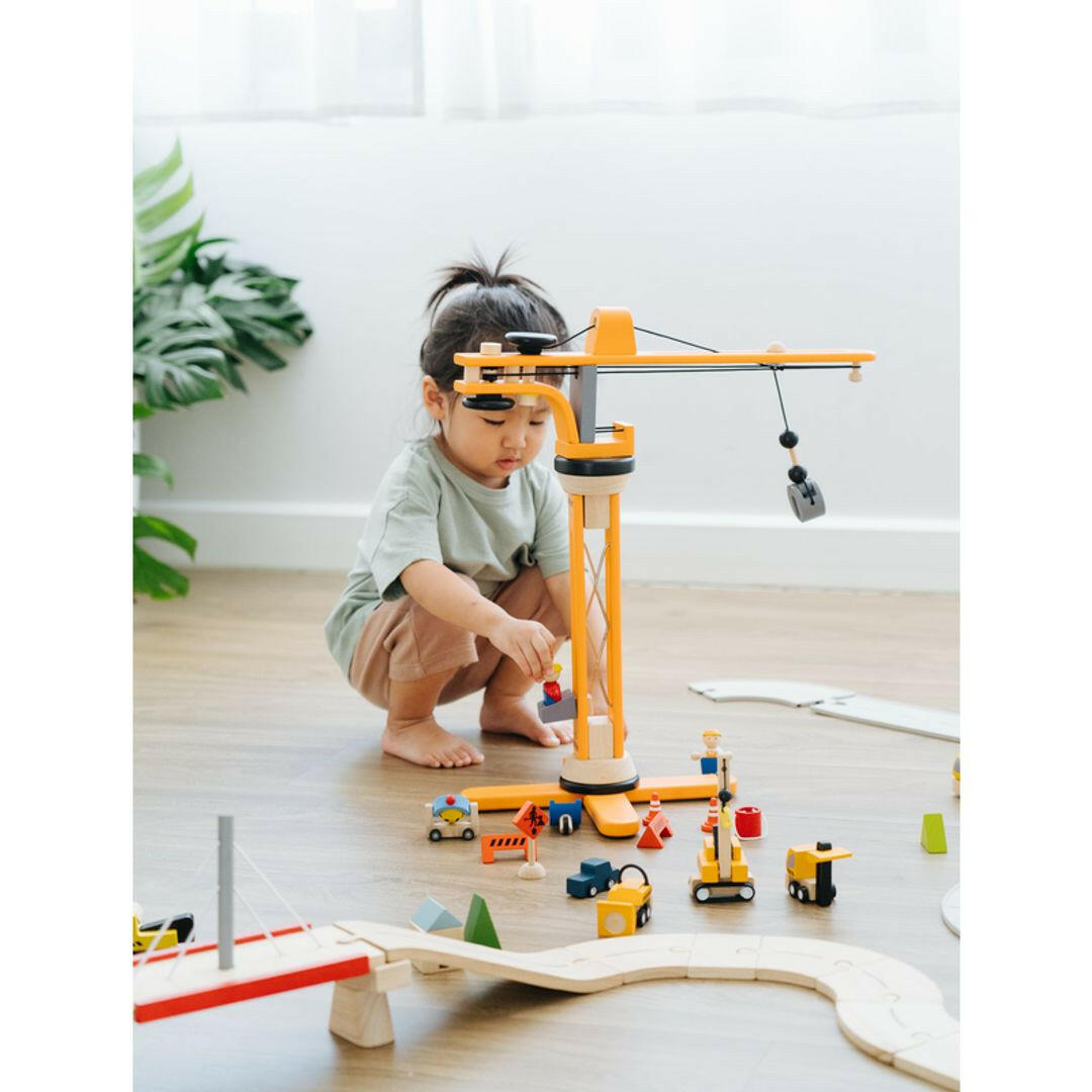 Crane Set  PlanToys   