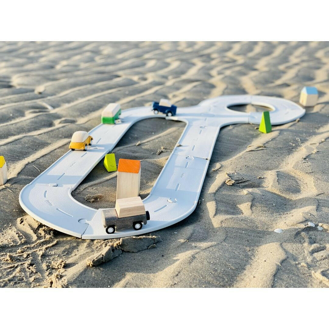 Rubber Road & Rail Set - Medium  PlanToys   