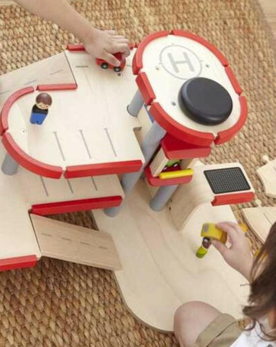 Parking Garage  PlanToys   