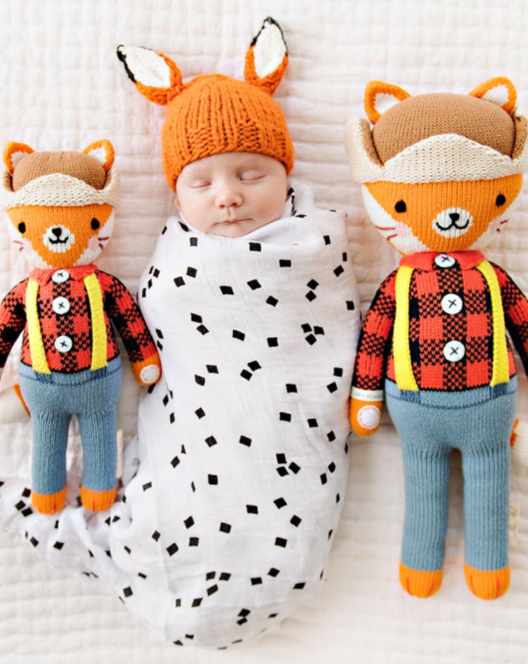 Wyatt the Fox Stuffies Cuddle + Kind   