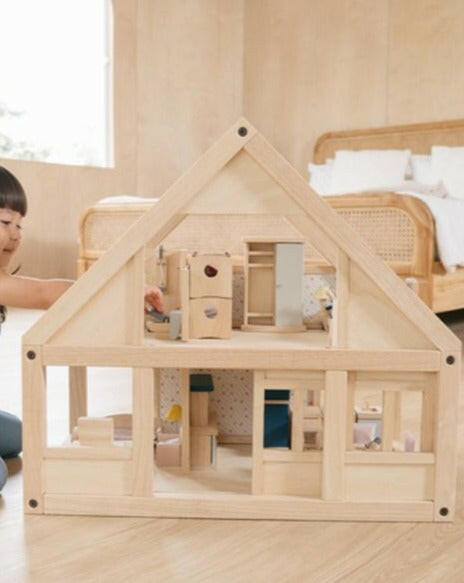 My First Dollhouse  PlanToys   