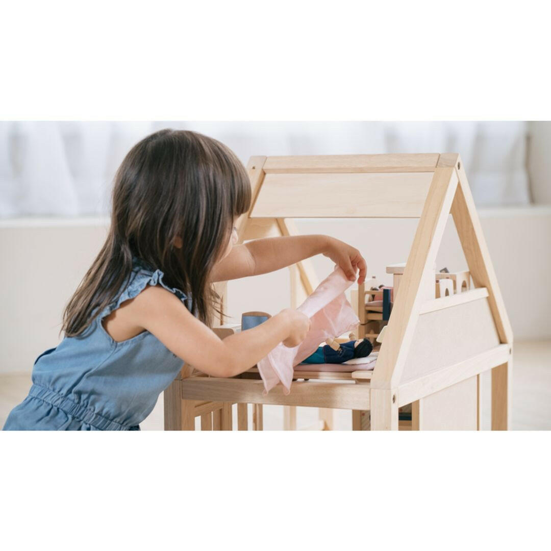 My First Dollhouse  PlanToys   