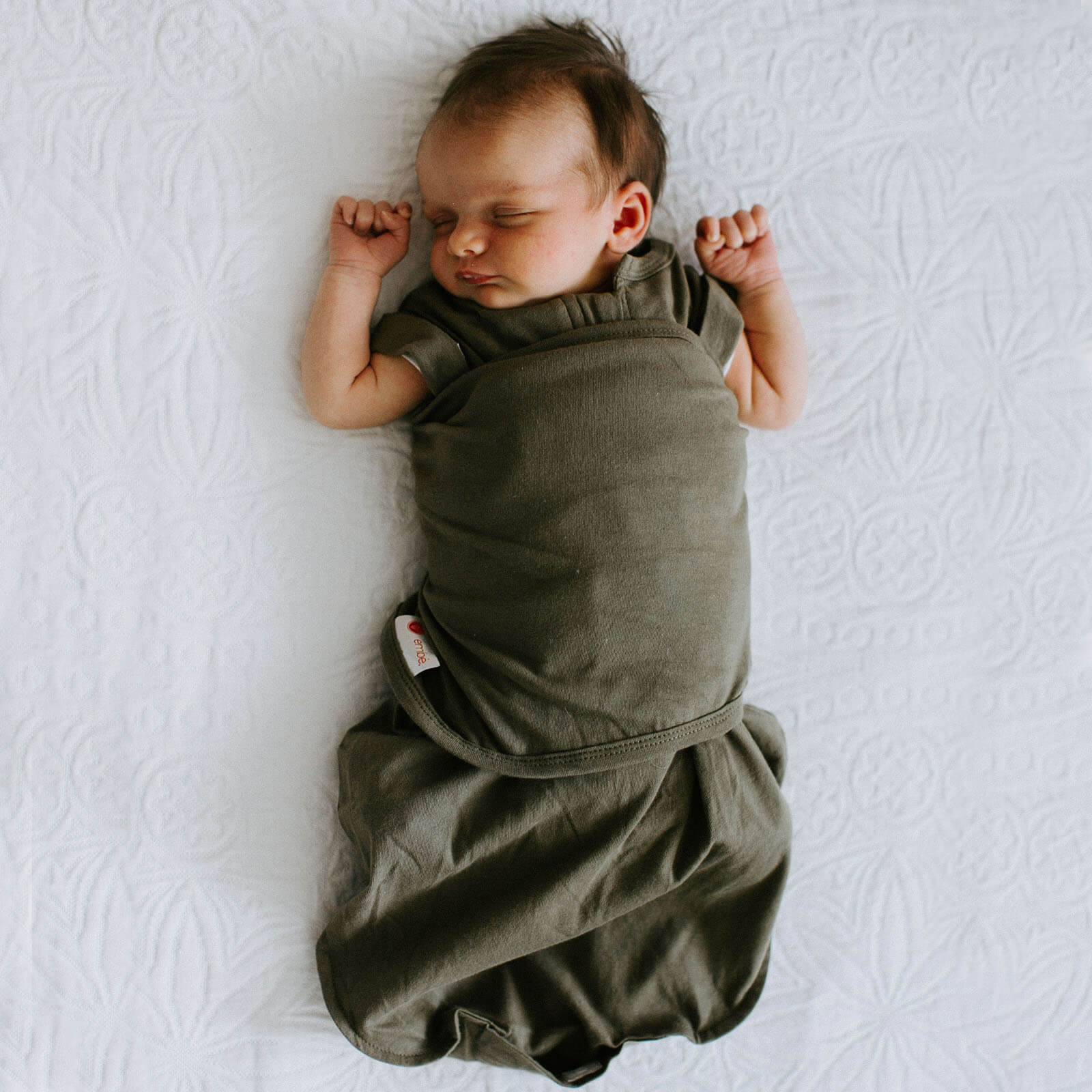 PREEMIE Swaddle (4-6lbs) | Moss 100% Cotton Jersey embé®   