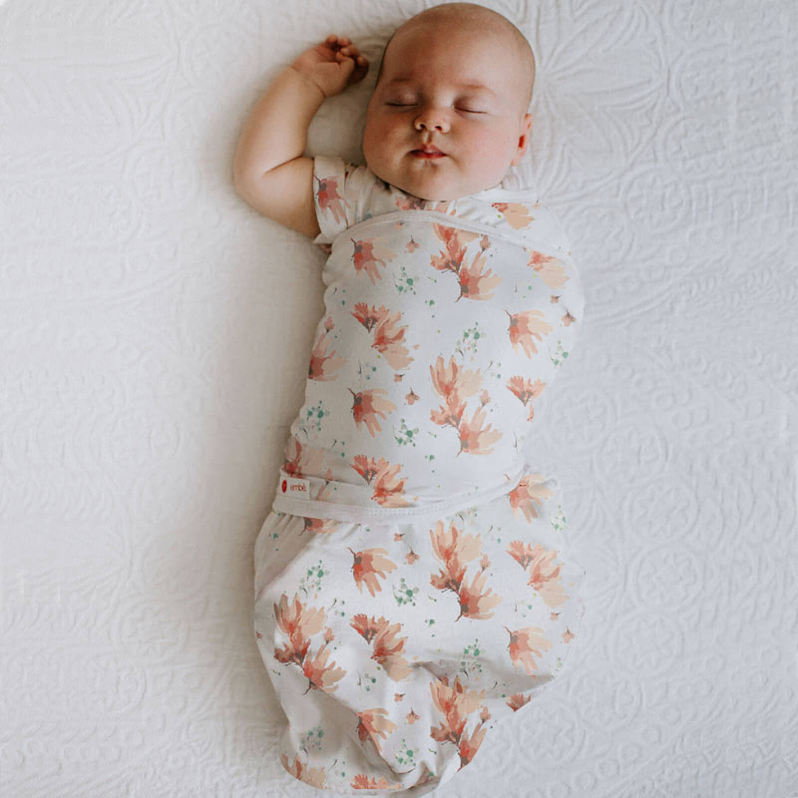 Transitional Swaddle Wrap (3-6mo) 100% Cotton Jersey embé®   