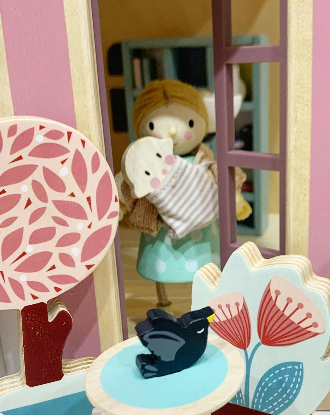 Mrs. Goodwood and the Baby Dolls Tender Leaf   
