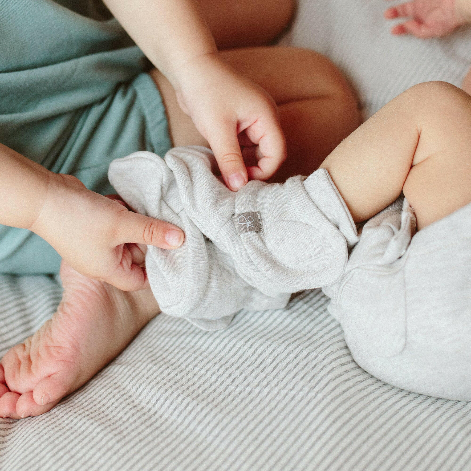 MITTS + BOOTS | STORM GRAY bundles goumikids   