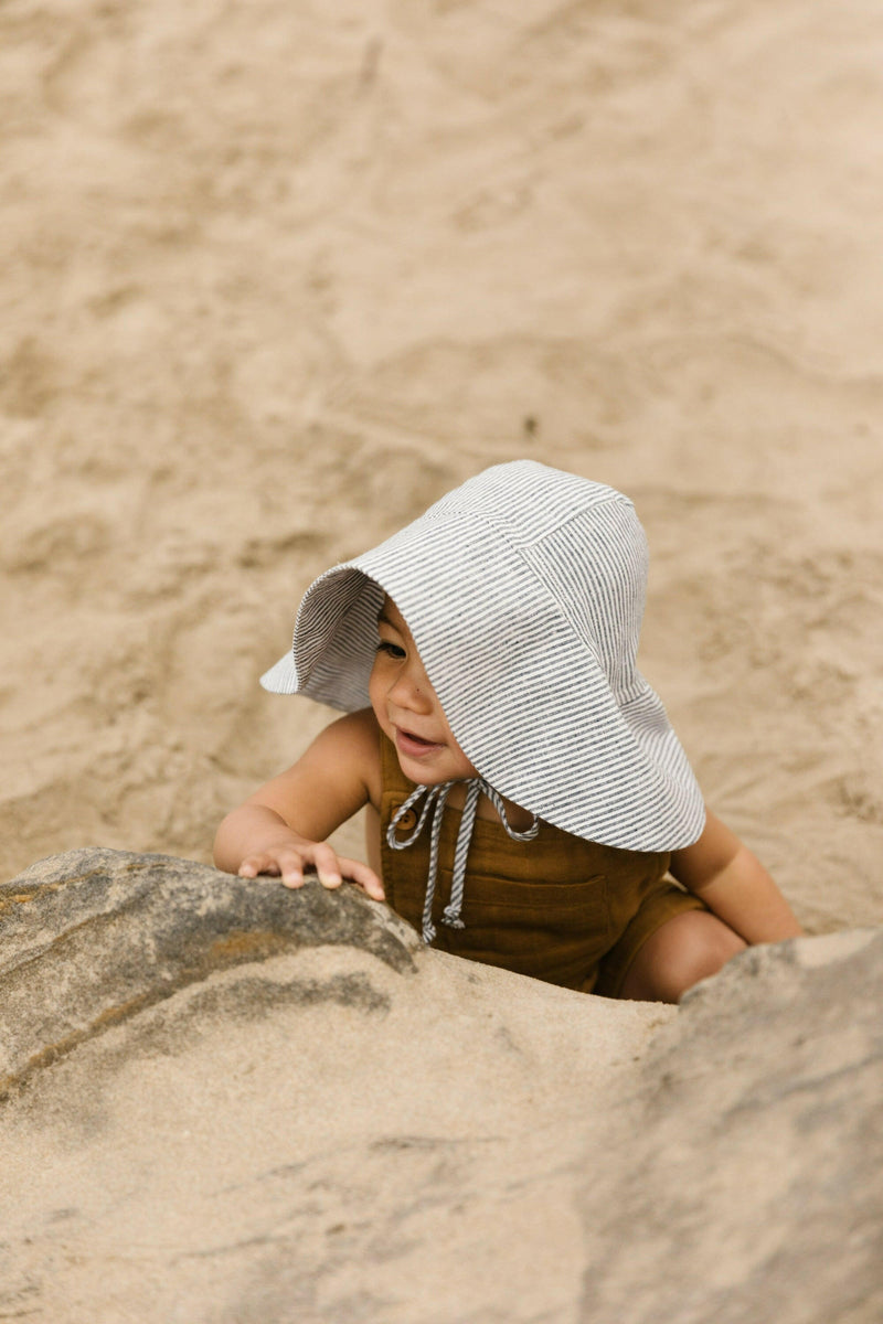 Island Stripe Sunbonnet