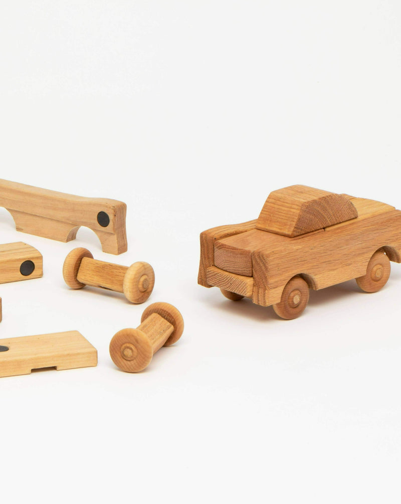 Magnetic wooden car Puzzle